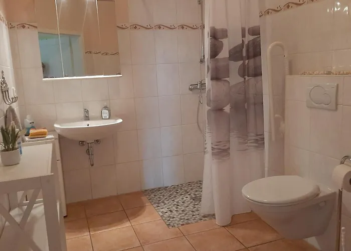 Schoene Im Alten In Apartman *